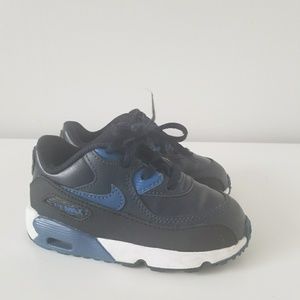 Nike Air Max Sneakers